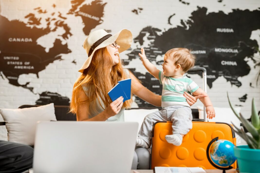 Partir en voyage avec un bébé