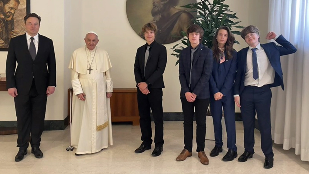 Kai, Damian et Saxon Musk