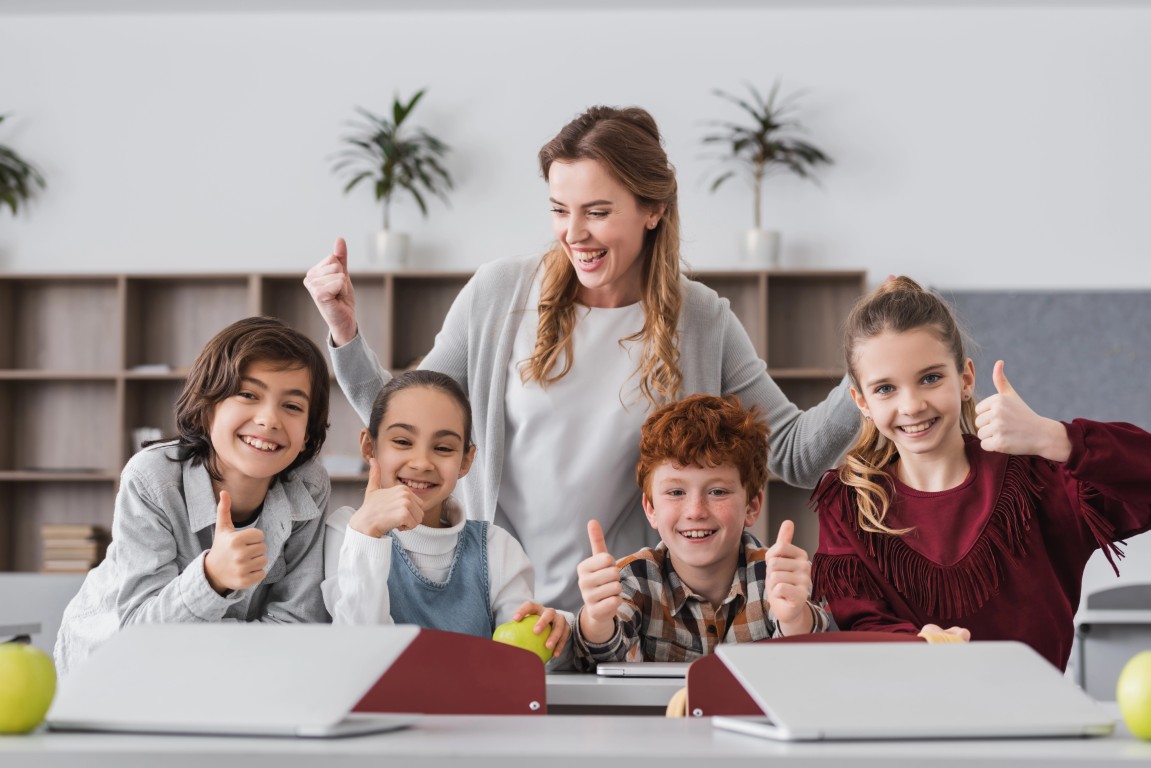 Garde d’enfants en langue étrangère