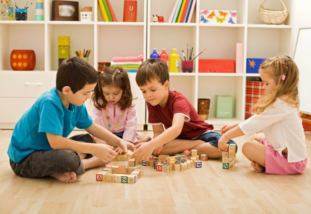garde d'enfants et apprentissage