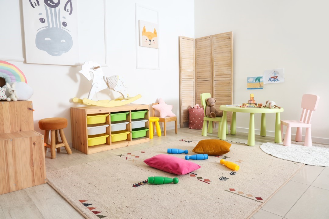 Ces idées gains de place utilisées en crèche à reproduire à la maison