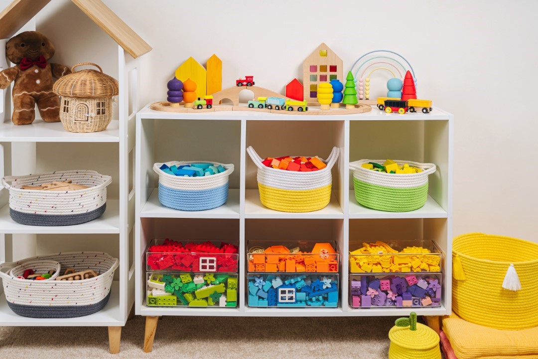 Ces idées gains de place utilisées en crèche à reproduire à la maison
